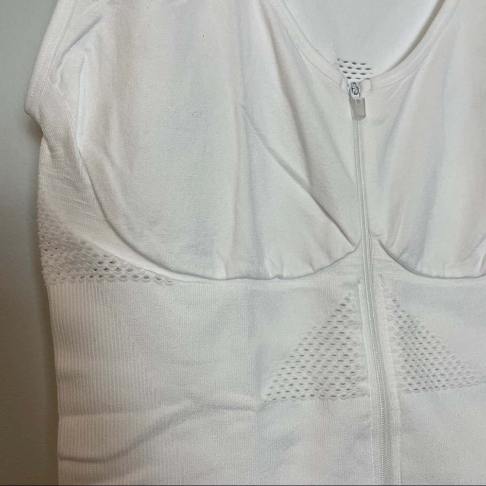 White Cooling Nylon Tank with Full Front Zipper - Picture 4 of 13